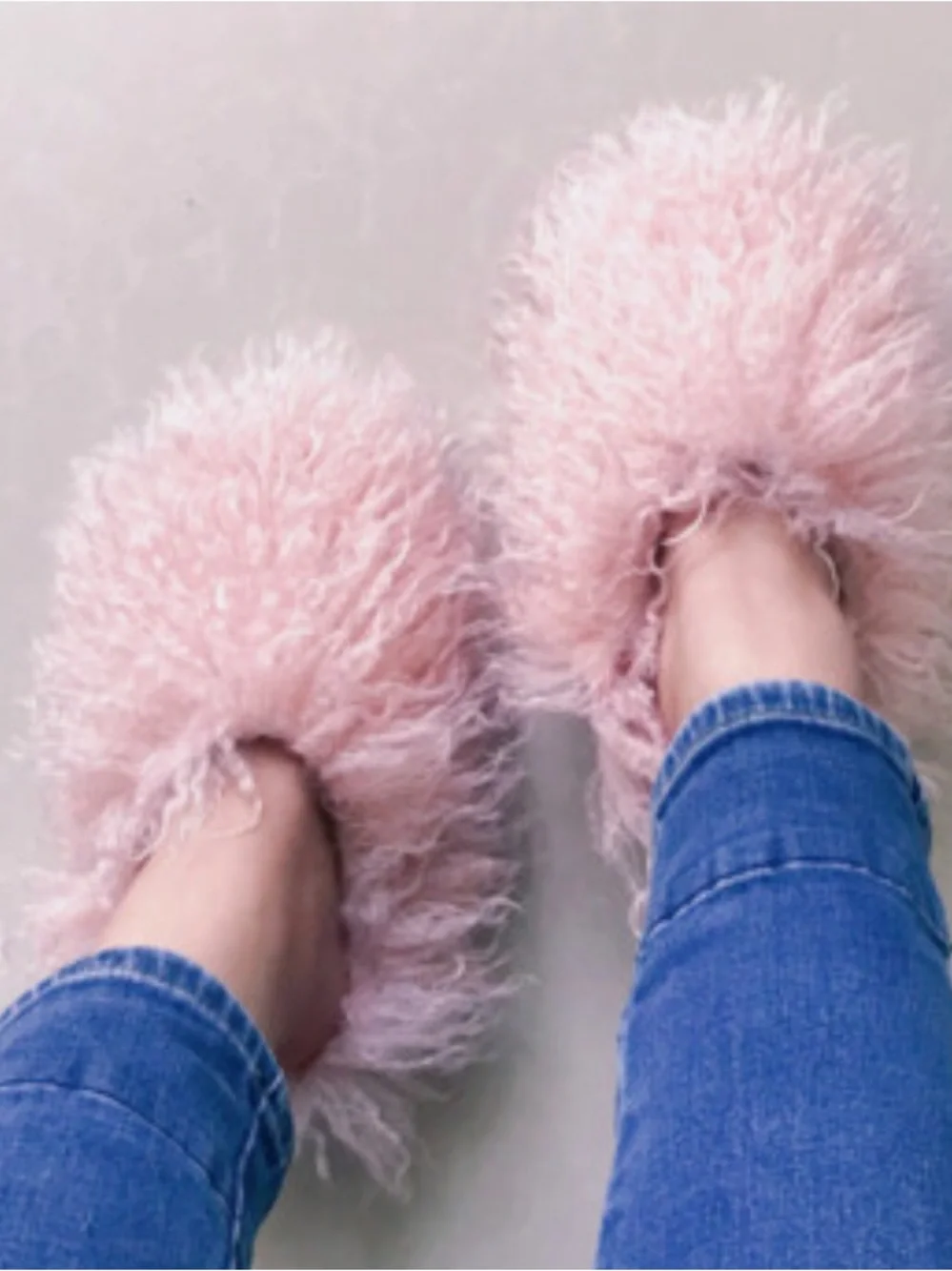 NWT- Small 13-1 Kids Pink Fluffy Slide Sandals -art class slip on fun slippers